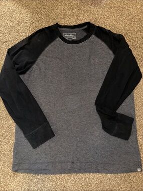 Eddie Bauer Two-Tone Raglan Long Sleeve Shirt, Size L